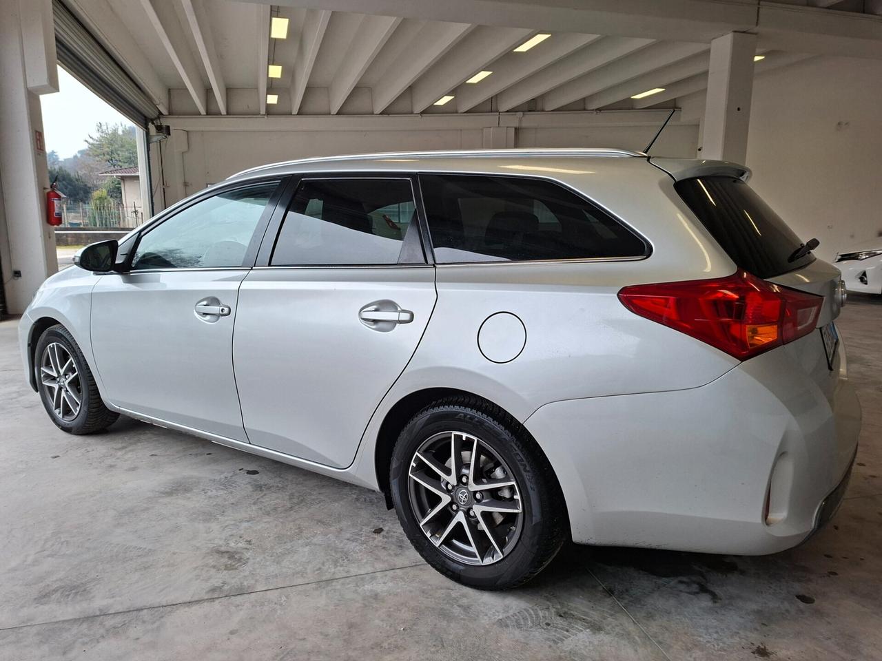 Toyota Auris Touring Sports 1.8 Hybrid Active