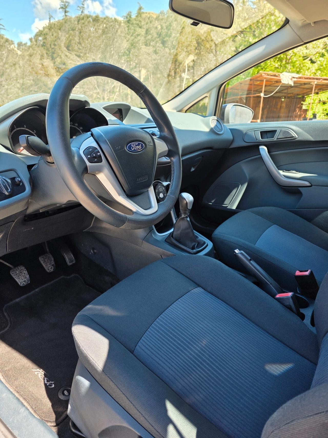 Ford Fiesta 1.2 82 CV 5 porte Titanium