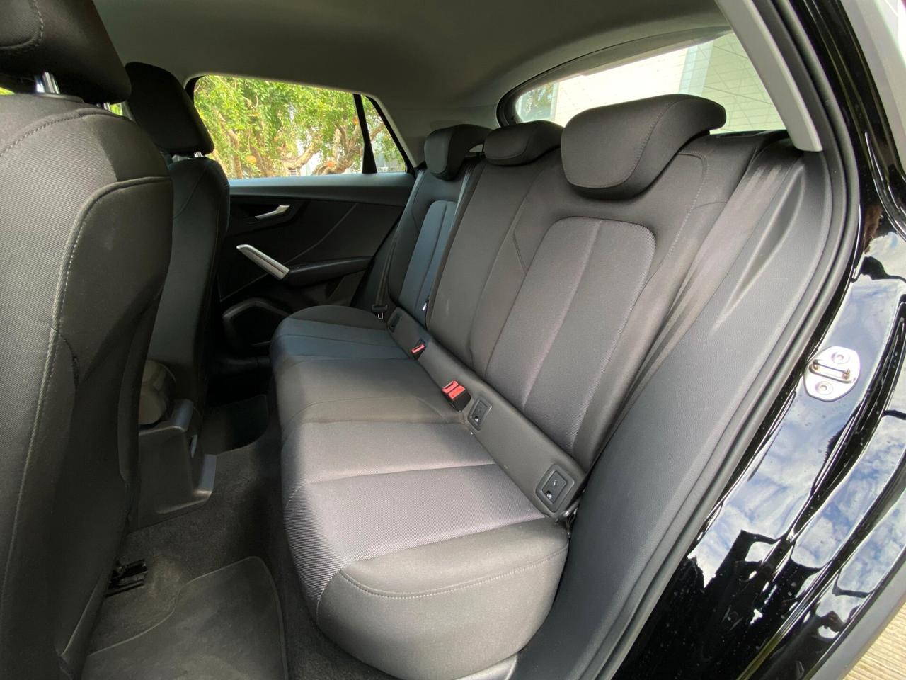 Audi Q2 35 TFSI Business