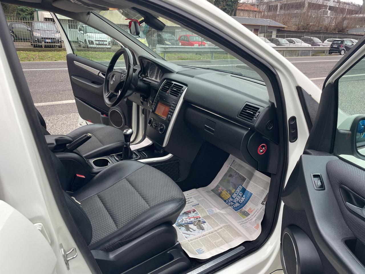 Mercedes-benz B 200 CDI Premium