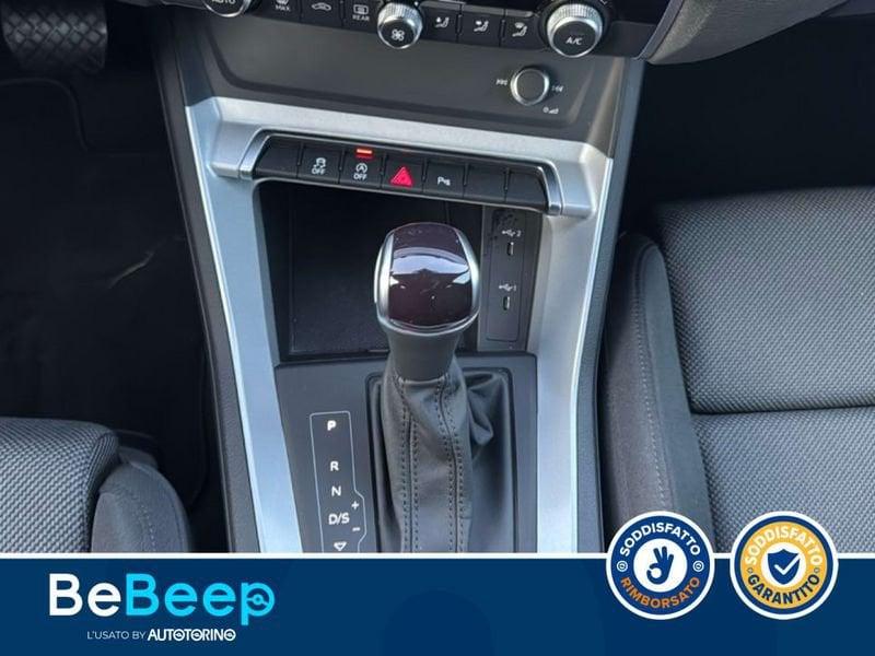 Audi Q3 35 2.0 TDI IDENTITY BLACK S-TRONIC