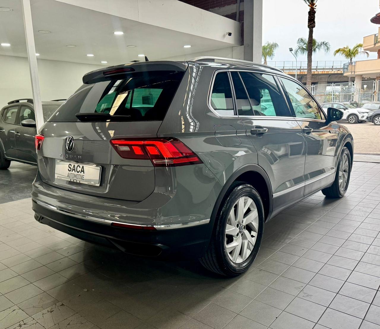 Volkswagen Tiguan 2.0 TDI SCR Life -2021