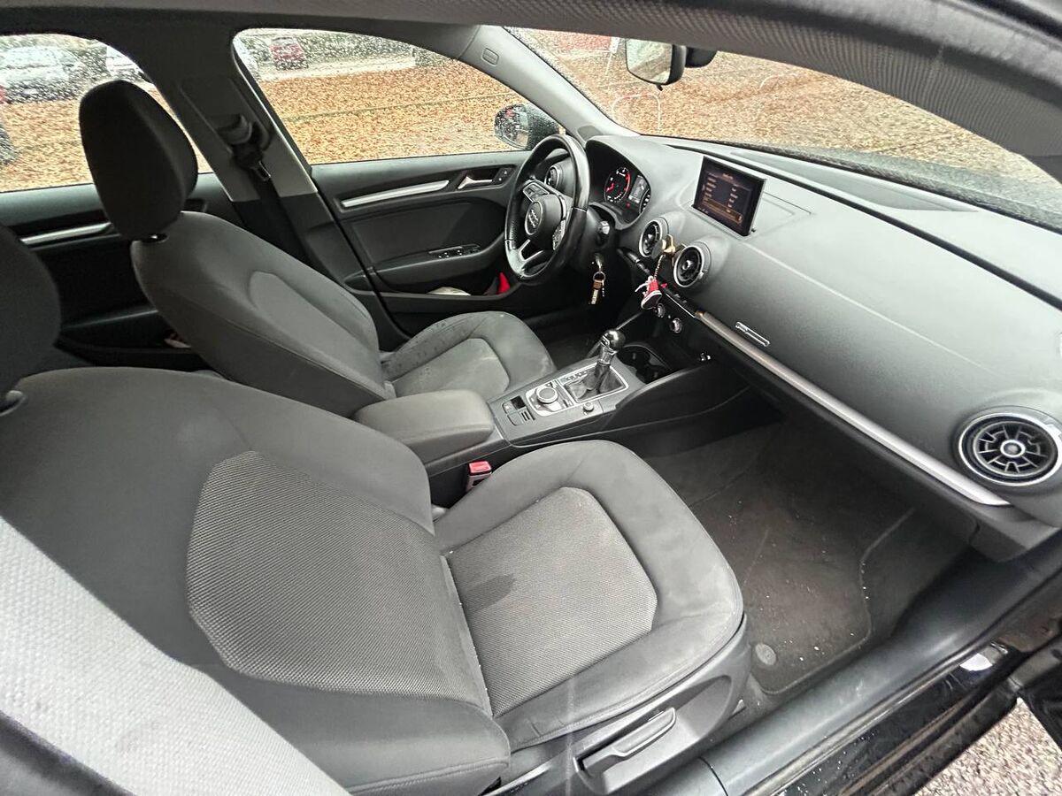 Audi A3 Sportback 30 1.6 tdi Business 116cv s-tronic