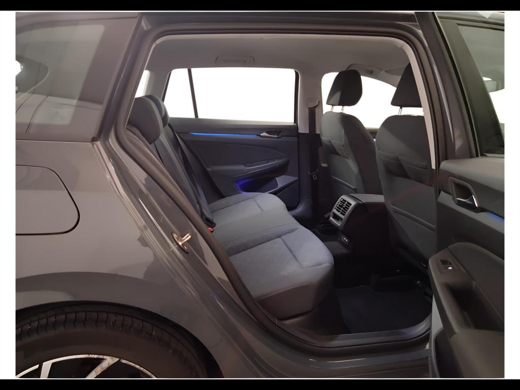 VOLKSWAGEN Golf VIII 2020 Variant - Golf Variant 1.0 etsi evo Life 110c