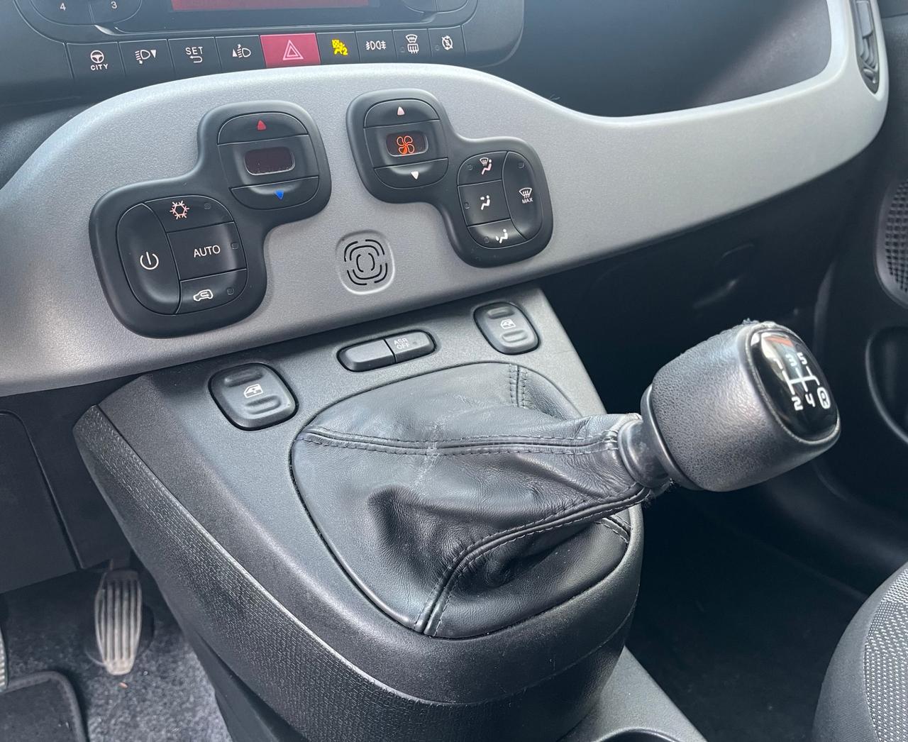 Fiat Panda 1.2 City Cross-solo km 38700-