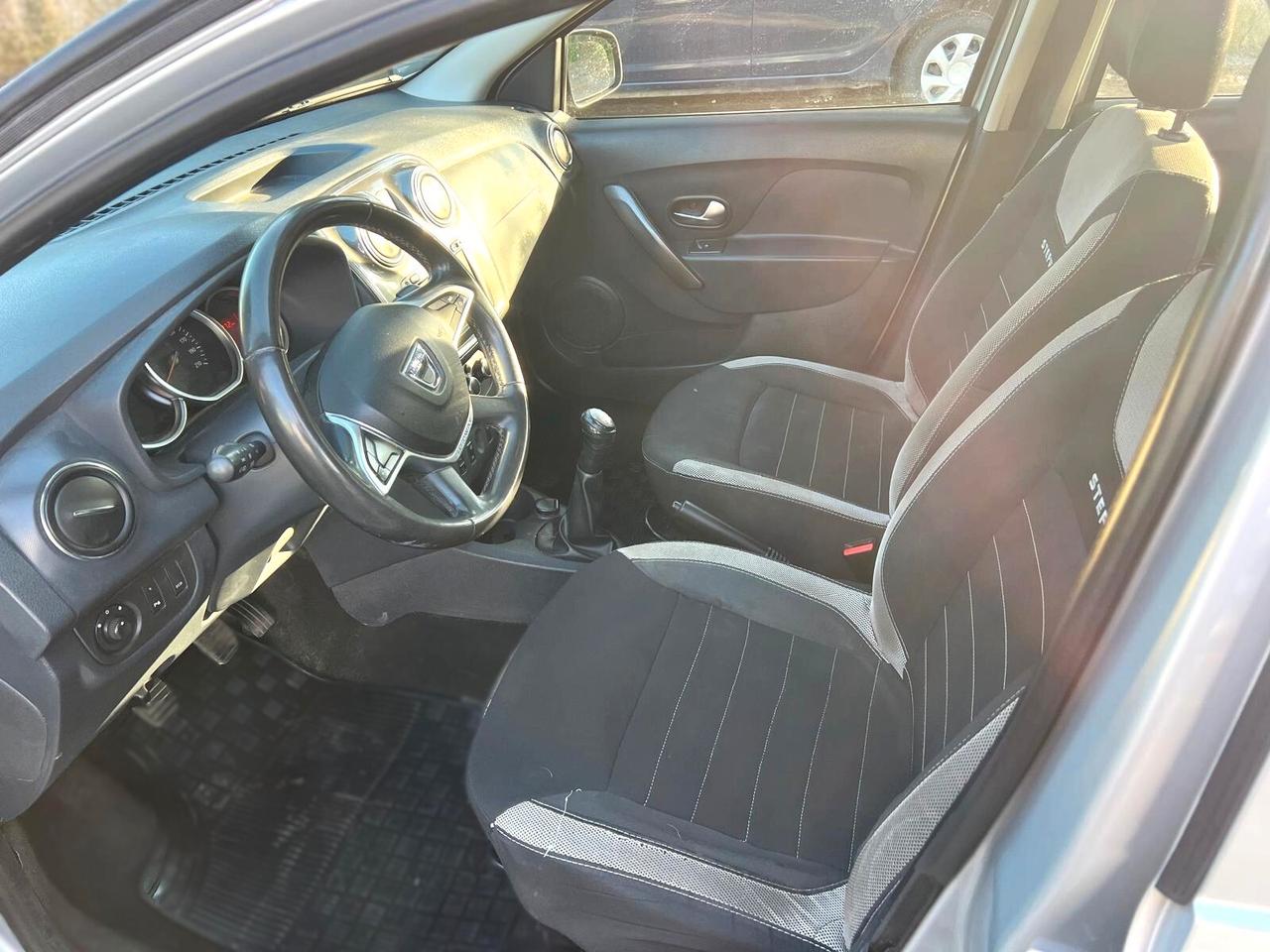 DACIA SANDERO STEPWAY 1.5 DCi 90 CV - 2016