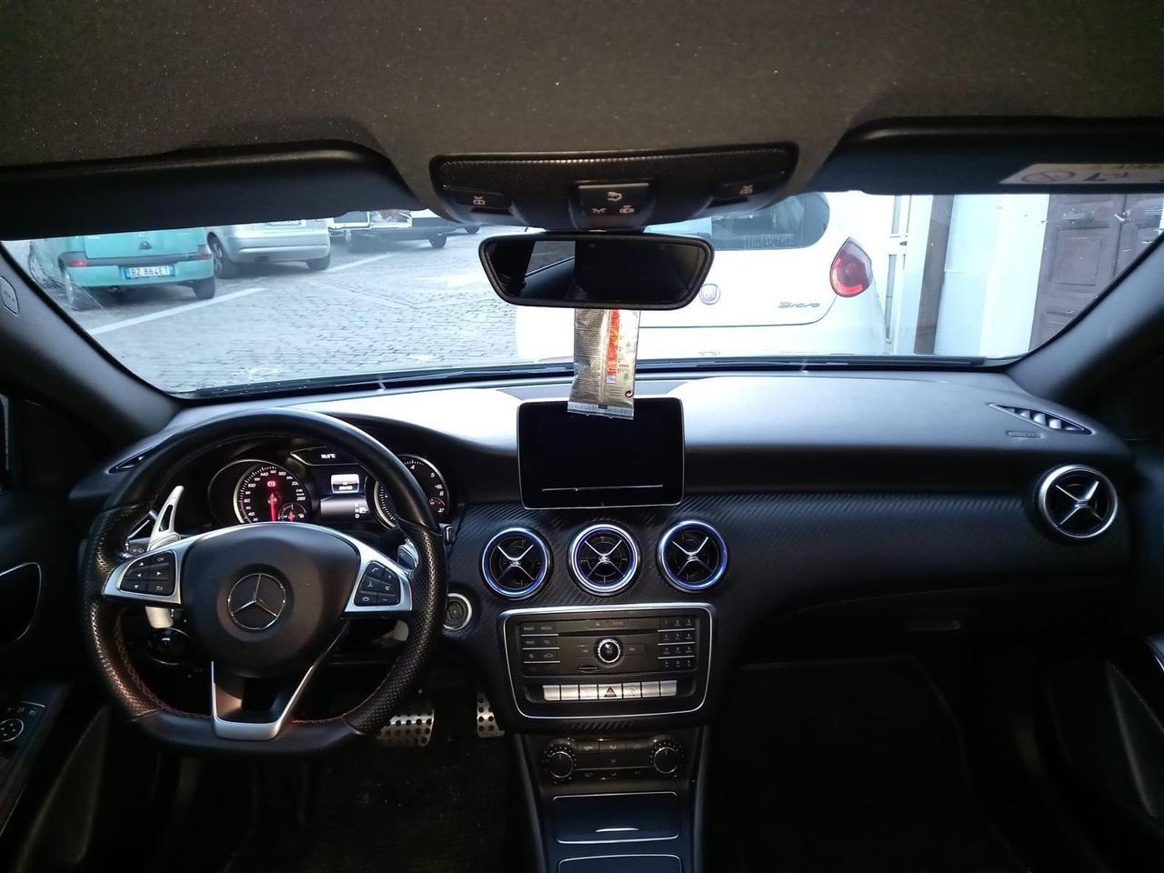 Mercedes-benz A 220 d Automatic Premium