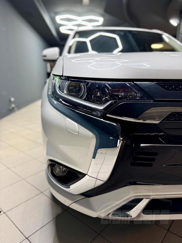 Mitsubishi Outlander phev 2.4 Instyle Plus 4wd