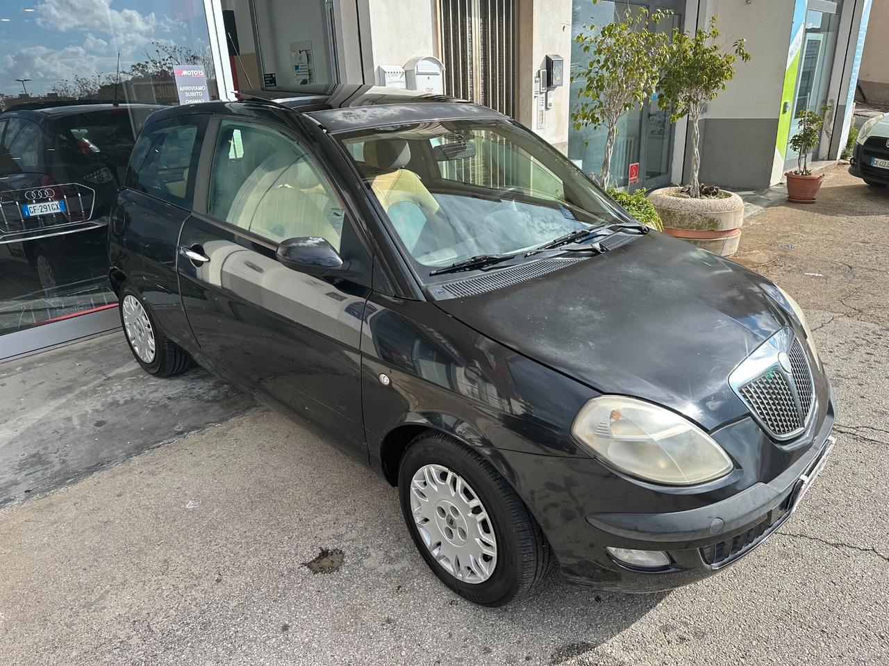 Lancia Ypsilon 1.3 Multijet 16V Argento