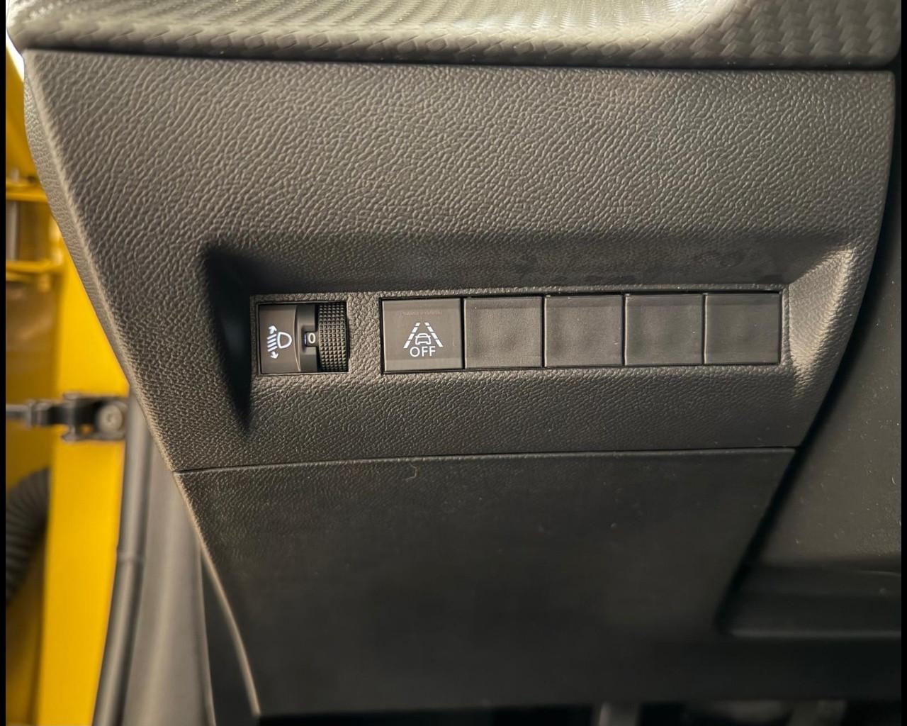 PEUGEOT 208 2ª serie - 208 PureTech 75 Stop&Start 5 porte Active Pack