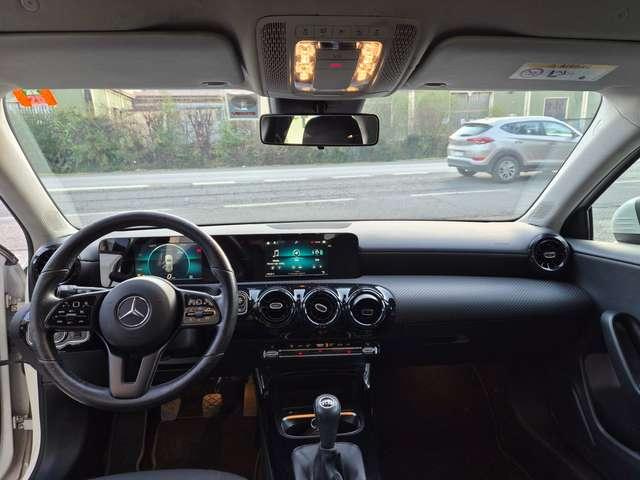 Mercedes-Benz A 180 d Business Extra Restyling Cruise Control