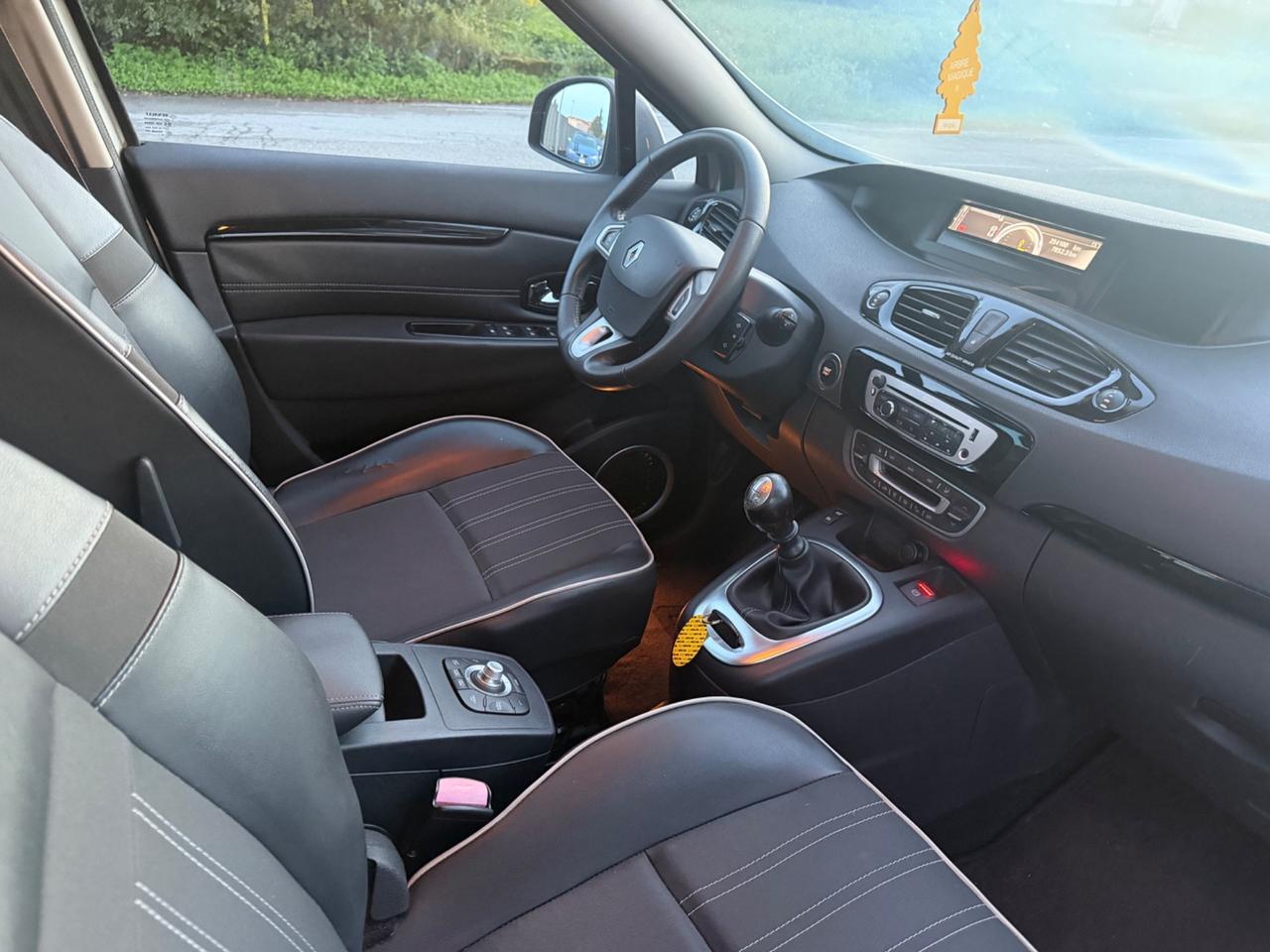 Renault Scenic Scénic XMod 1.5 dCi 110CV S&S Bose