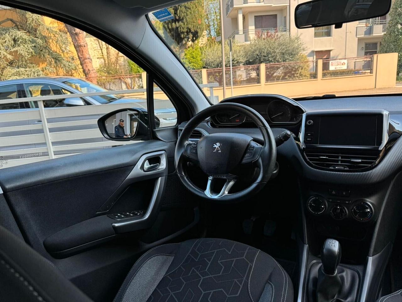 PEUGEOT 2008 PureTech 82cv ALLURE NEOPAT.