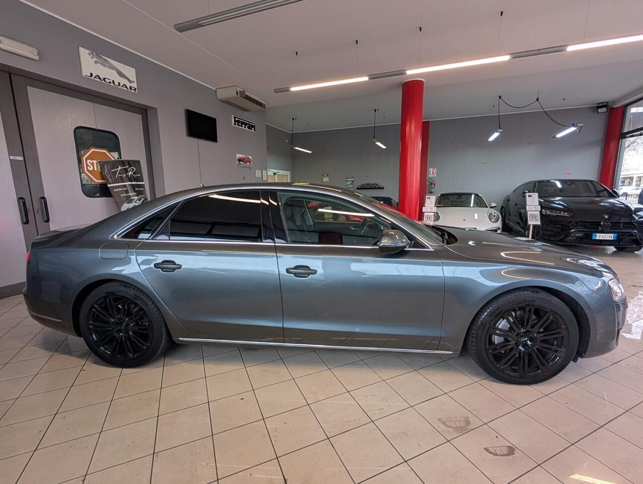 Audi A8 3.0 TDI 262 CV ultra quattro tiptronic