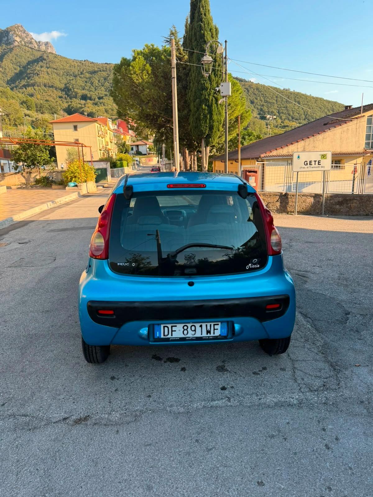 Peugeot 107 1.0 68CV 5p. Plaisir
