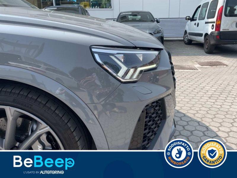Audi Q3 RS 2.5 QUATTRO S-TRONIC