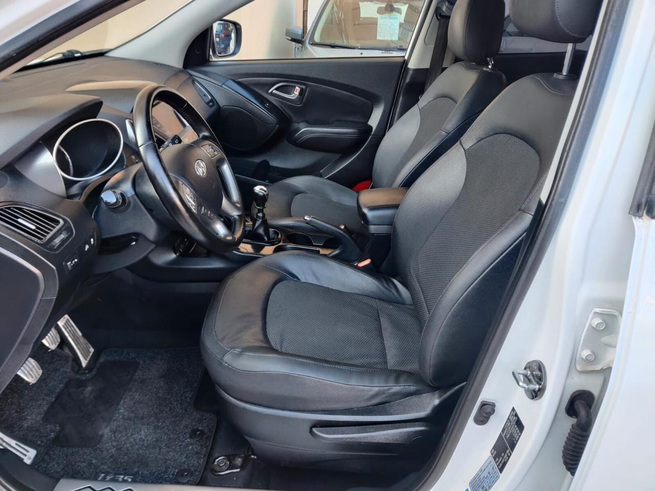 Hyundai iX35 1.7 Diesel LED PELLE NAVI