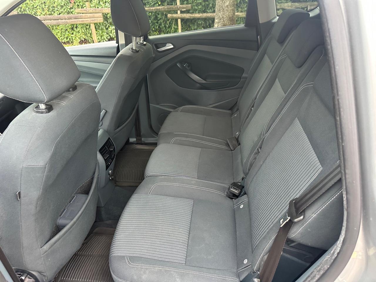 Ford C-Max 1.6 benz/GPL 2012 neopatentati