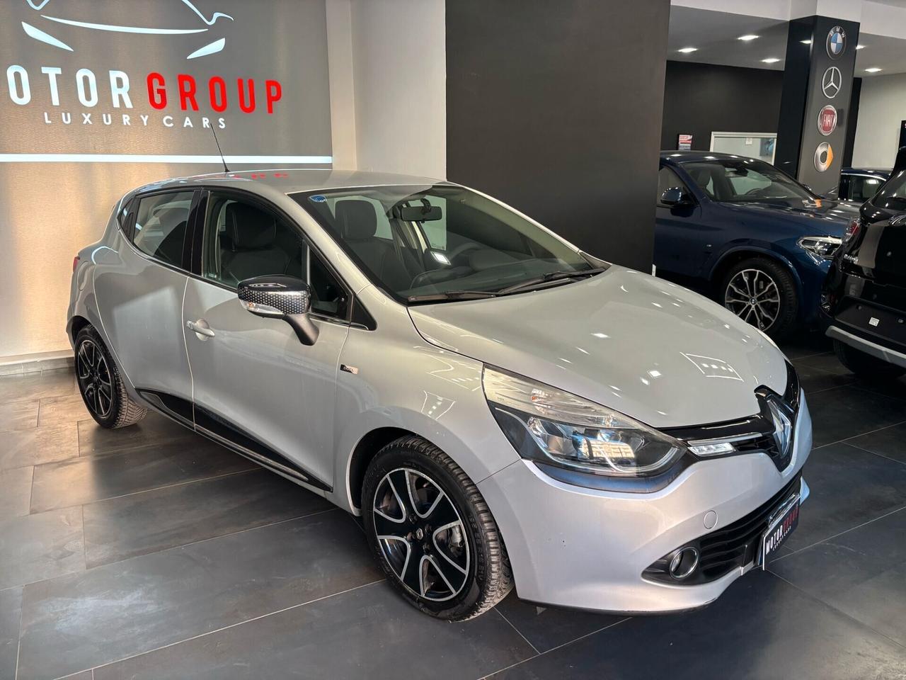 Renault Clio 1.2 75 CV 5 porte Duel