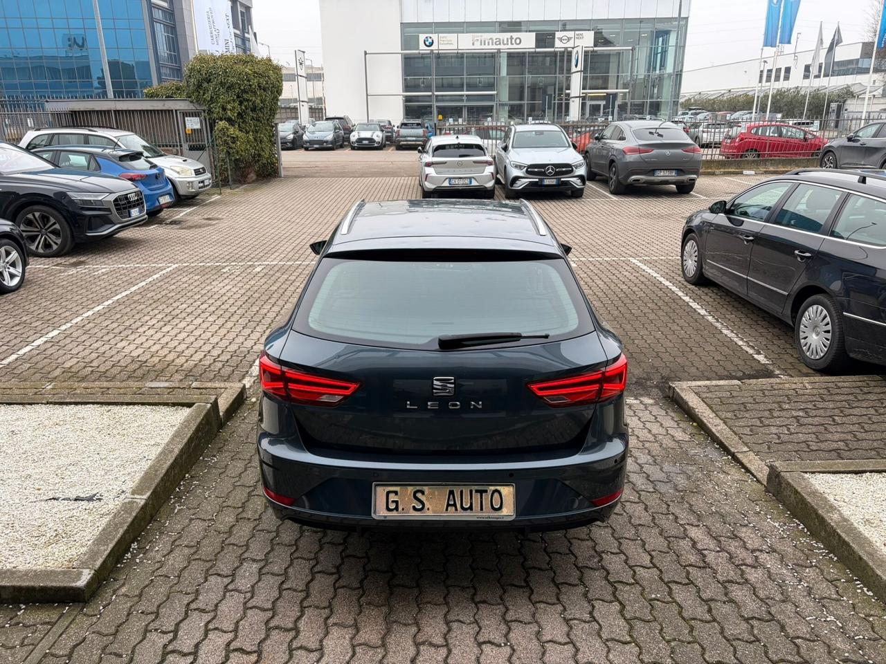 SEAT Leon ST 1.6 tdi 115cv my19 GRANDINATA