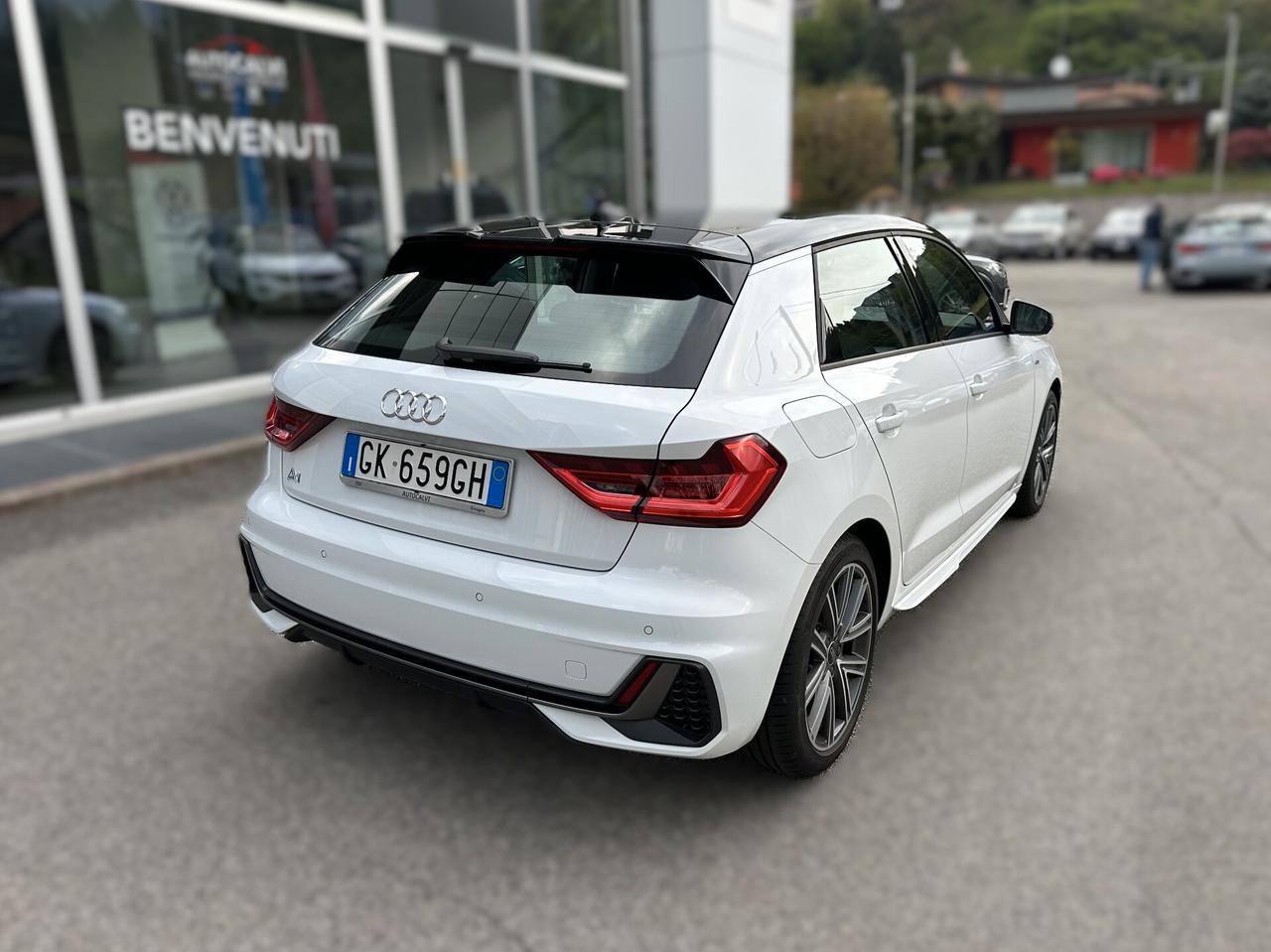 Audi A1 Sportback 30 TFSI S line edition