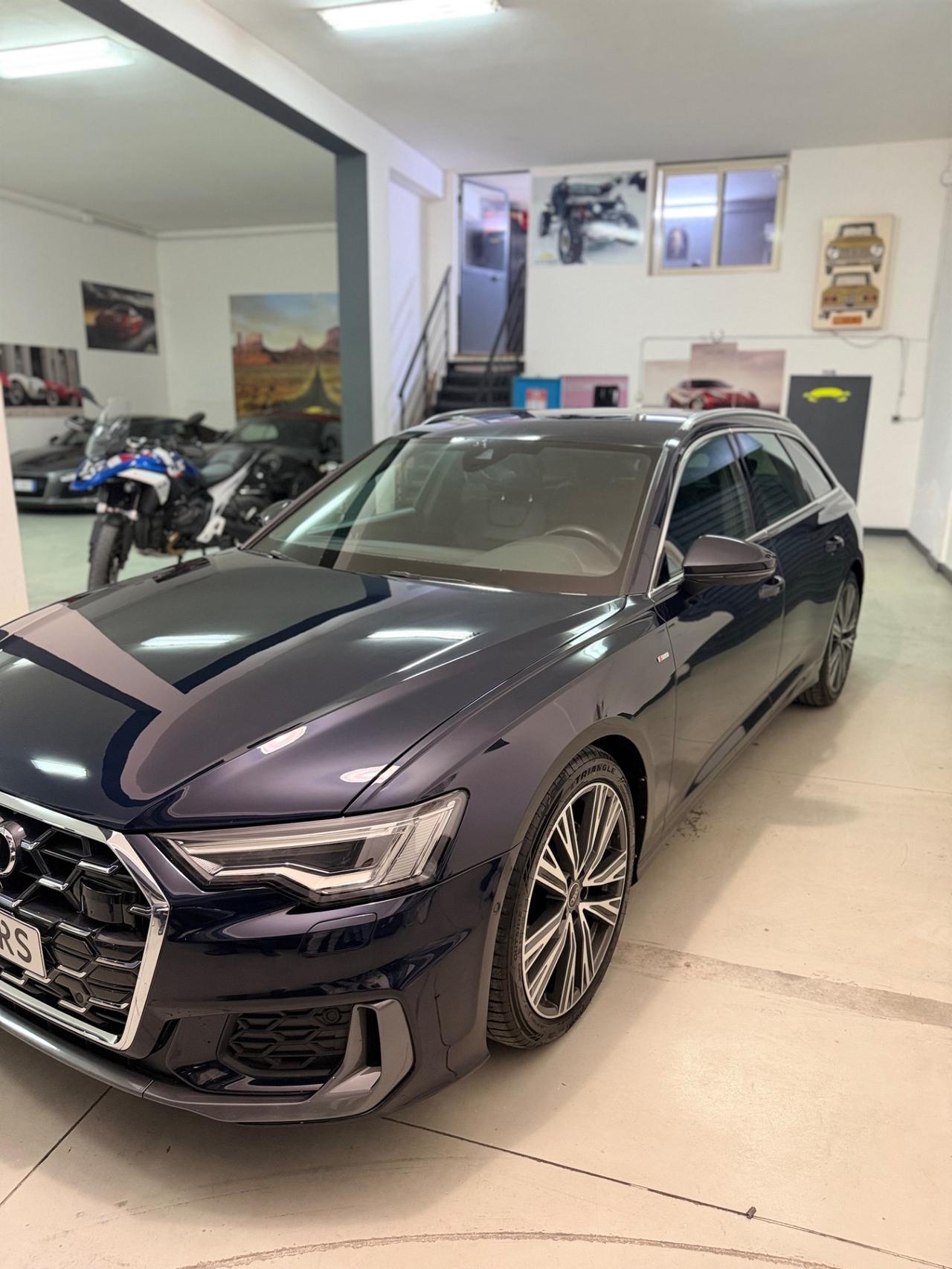 Audi A6 Avant 40 2.0 TDI quattro ultra S tronic LINE Design