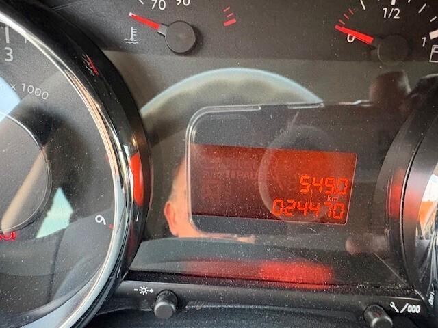 Peugeot 5008 1.6 HDi 115CV Active