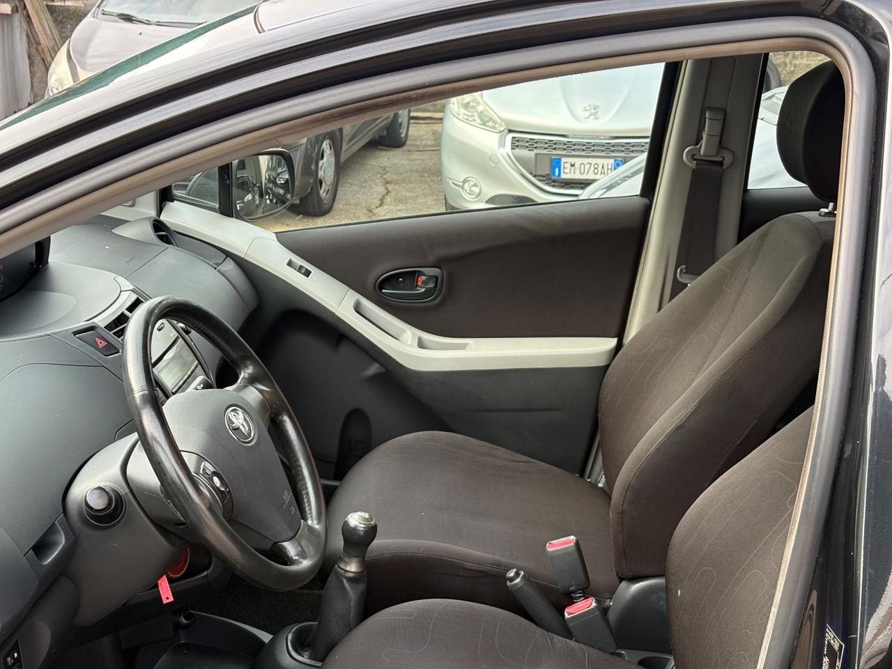 Toyota Yaris 1.0 5 porte Now