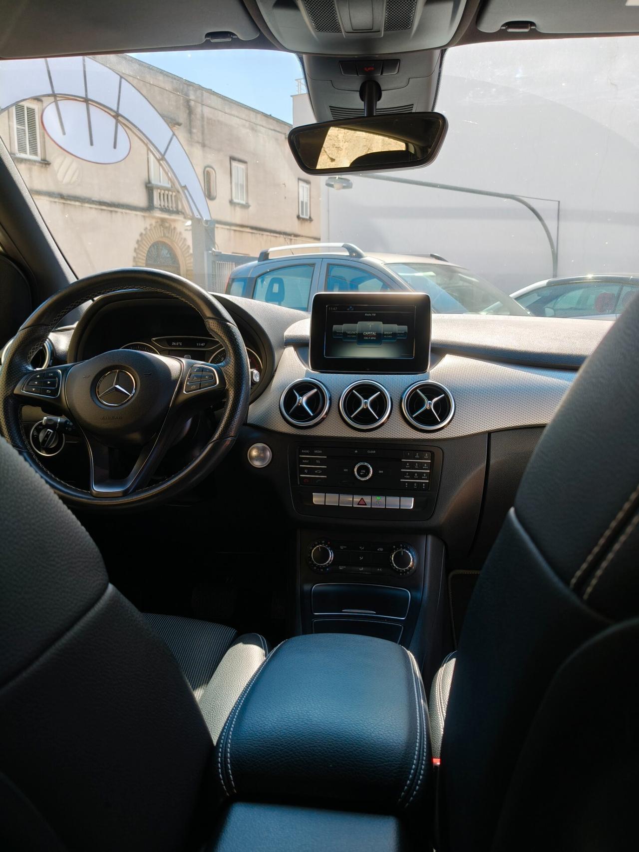 Mercedes-benz B 200 d Automatic 4Matic Executive