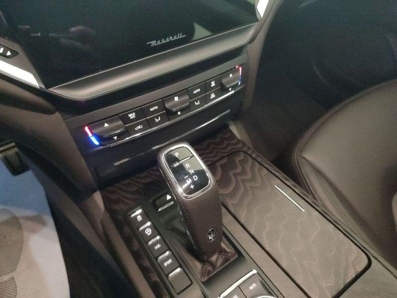 Maserati Ghibli 2.0 mhev Granlusso 330cv auto
