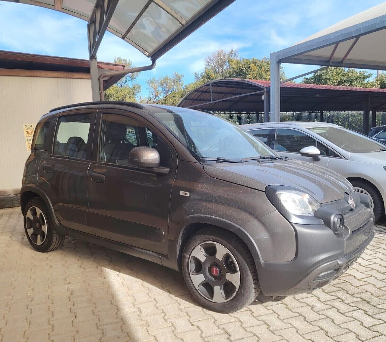 Fiat Panda 1.0 FireFly S&S Hybrid City Cross