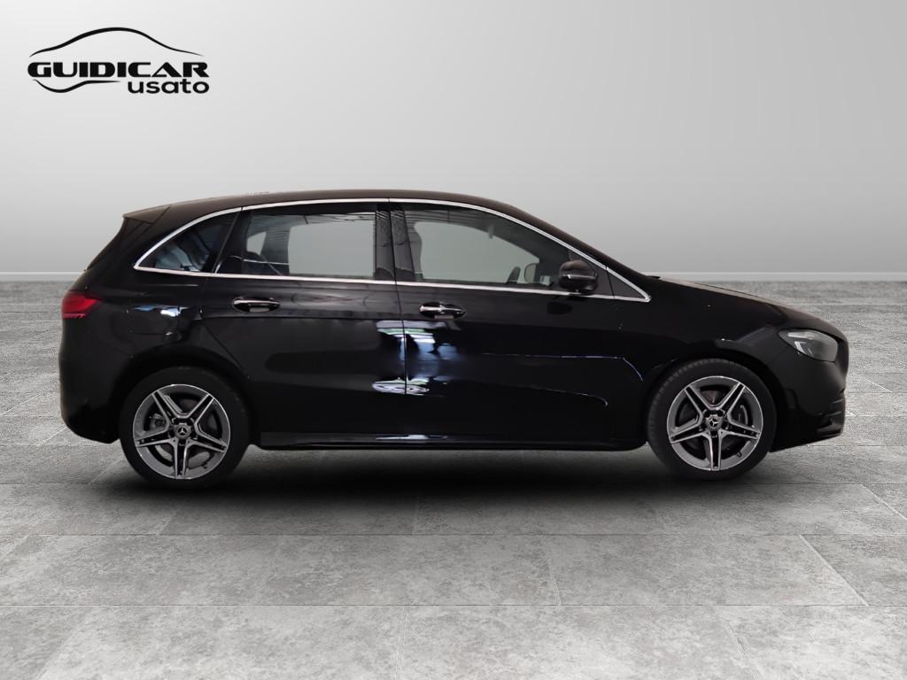 Mercedes-Benz Classe B - W247 2023 - B 250 e phev AMG Line Premium auto