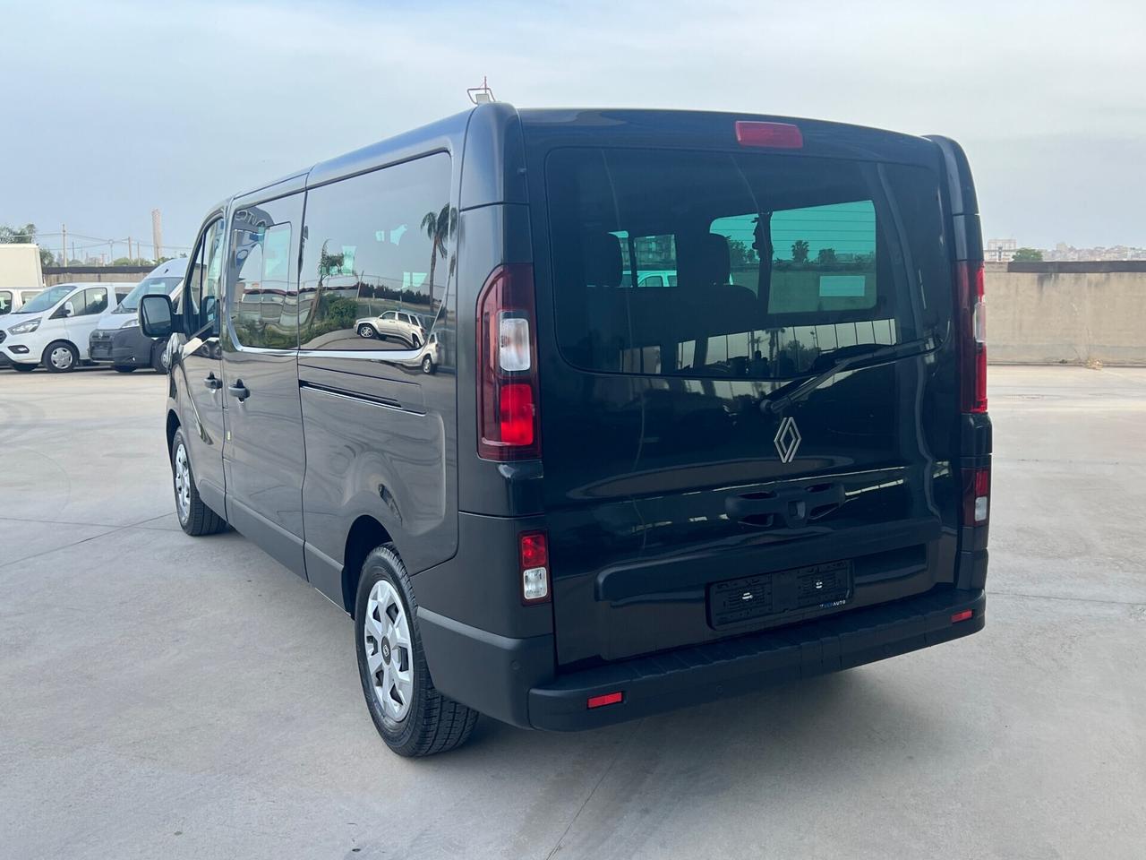 Renault Trafic BluedCi 150CV PL-TN Authentic - ANTICIPO €12.550 NOLEGGIO NO SCORING
