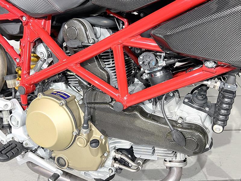 Ducati Hypermotard 1100 S