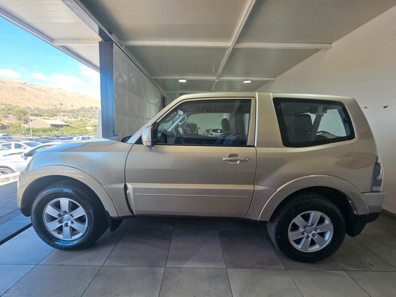 Mitsubishi Pajero 3 Porte Pajero 3p 3.2 CR Intense