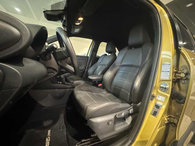 TOYOTA Yaris Cross 1.5 Hybrid 5p. E-CVT AWD-i Premiere