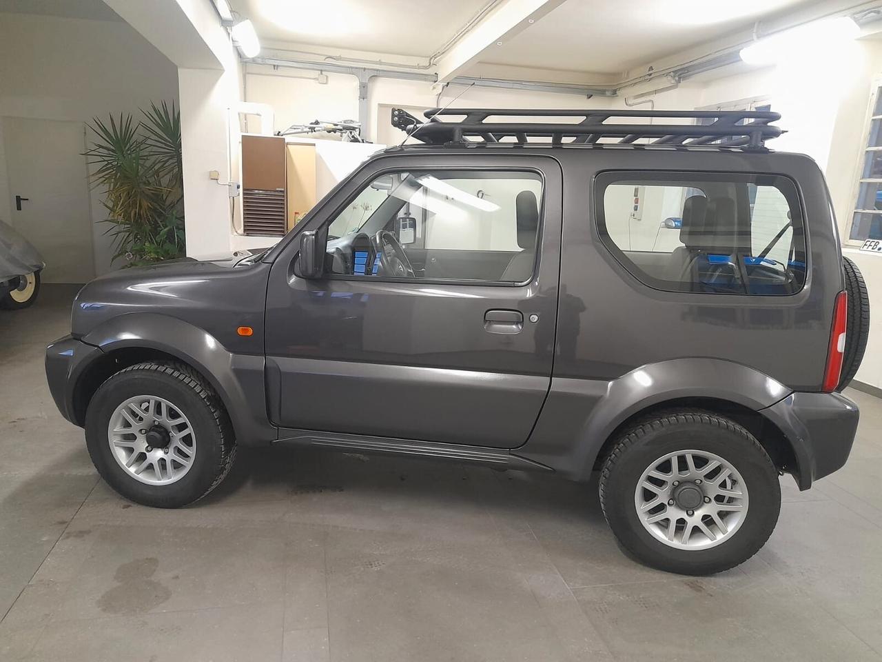 Suzuki Jimny 1.3i 16V cat 4WD