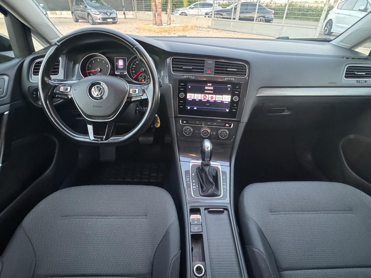 Volkswagen Golf 1.5 TSI 130 CV EVO DSG 5p. Business BlueMotion
