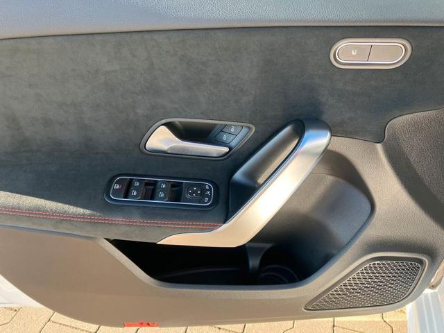 MERCEDES-BENZ A 220 d Automatic AMG Premium Kamera Keyless