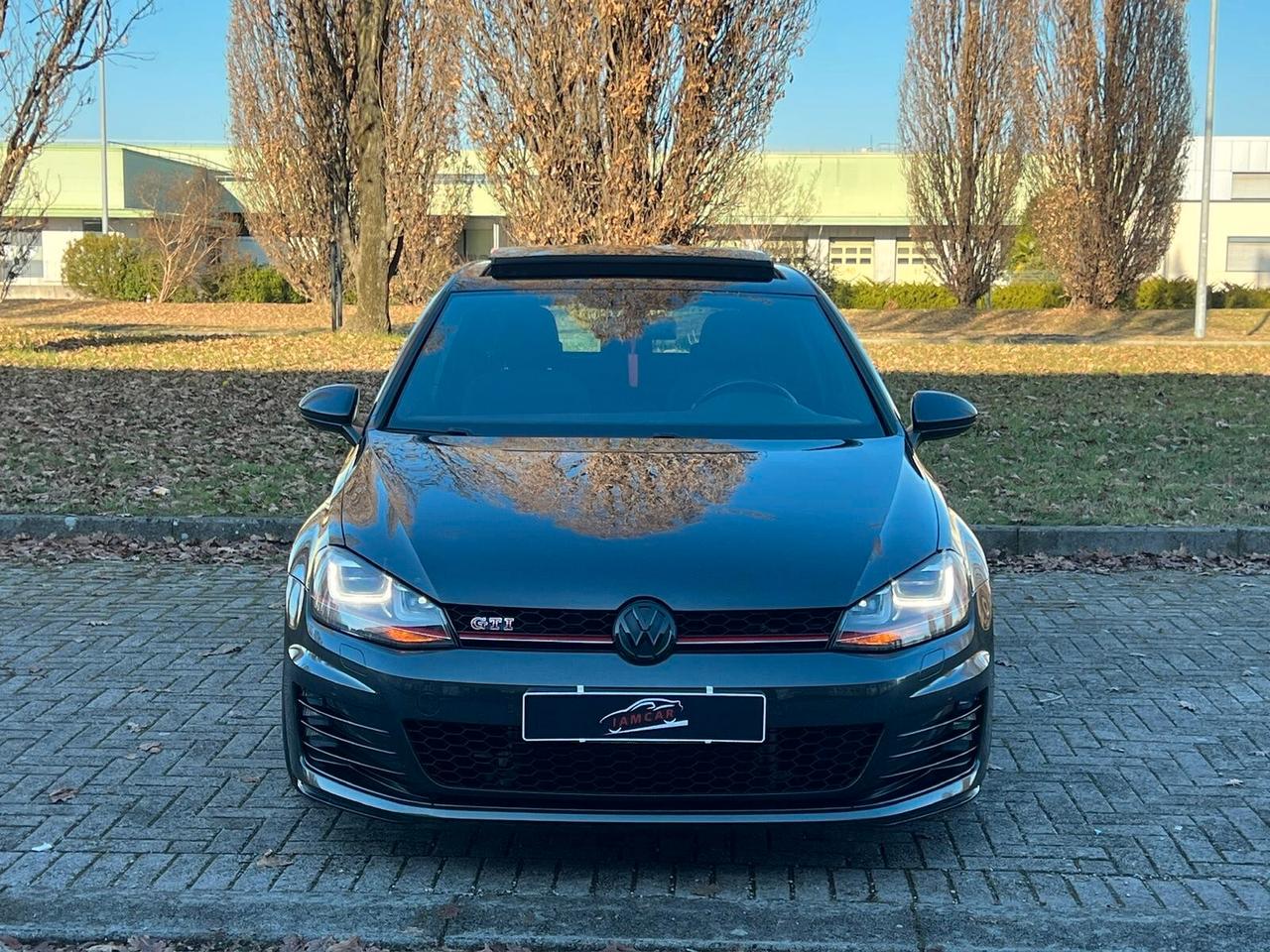 Volkswagen Golf GTI Performance 2.0 TSI DSG 3p. 230CV