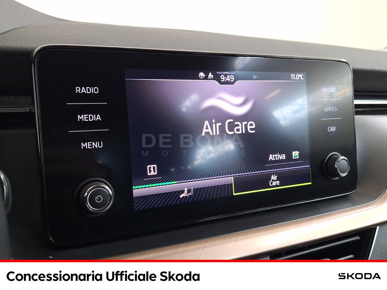 Skoda Kamiq 1.0 tsi black dots 110cv