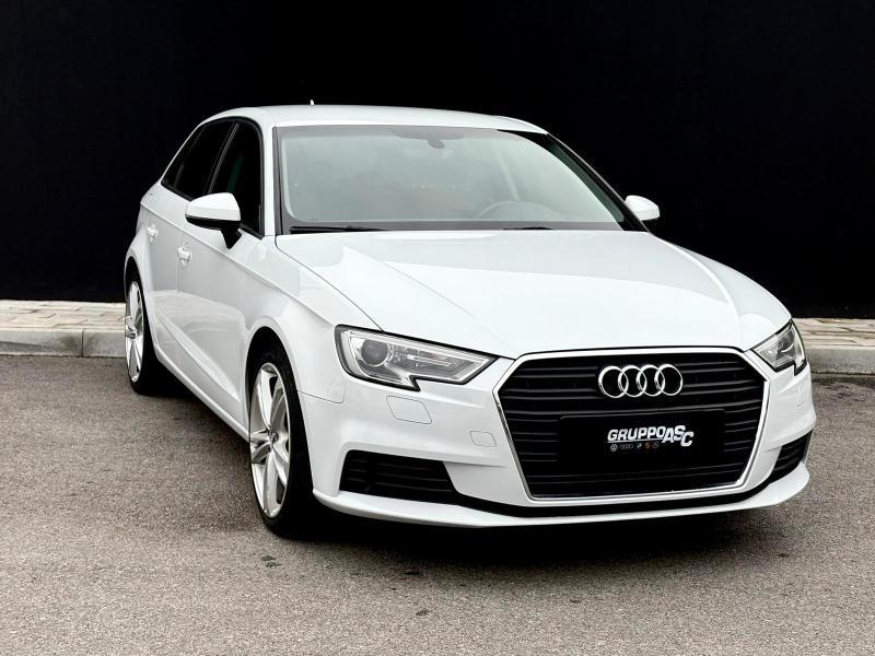 Audi A3 Sportback 30 1.6 tdi Sport 116cv s-tronic