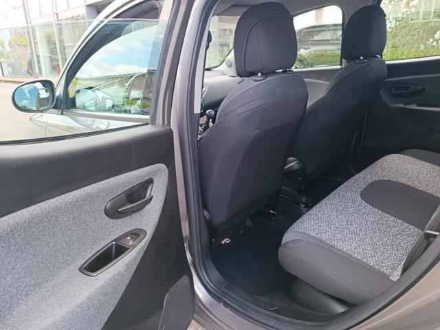 LANCIA Ypsilon 1.0 FireFly 5 porte S&S Hybrid Silver Plus