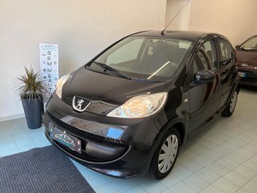 Peugeot 107 1.0 68CV Plaisir 12 MESI DI GARANZIA