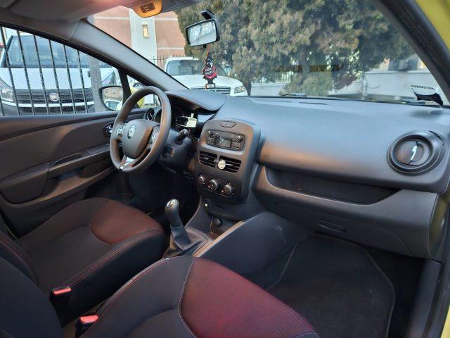 RENAULT Clio 1.2 75CV 5 porte