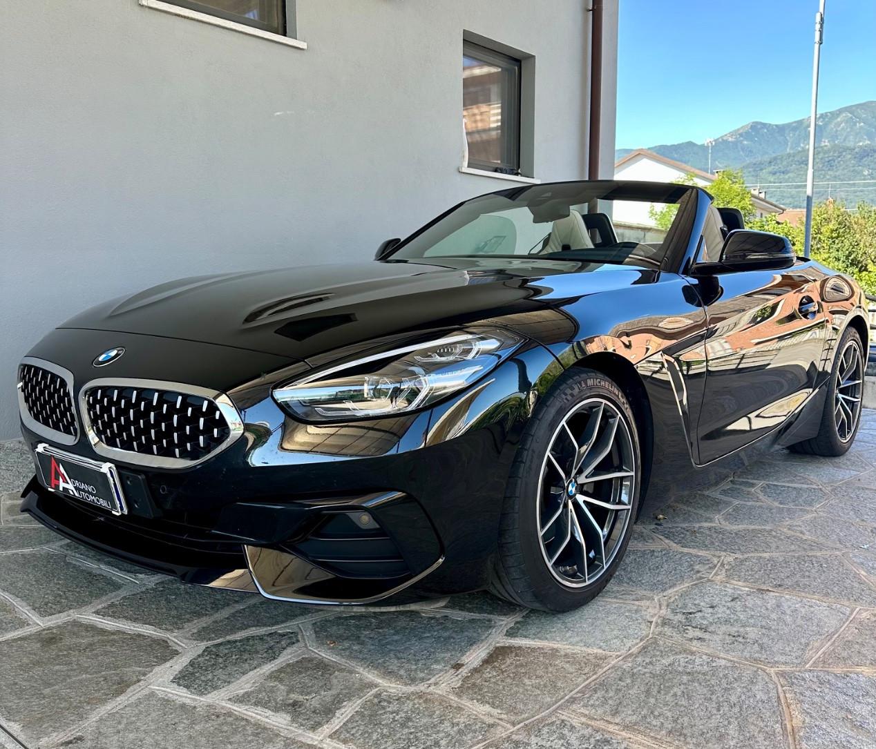 BMW Z4 sdrive 20i auto