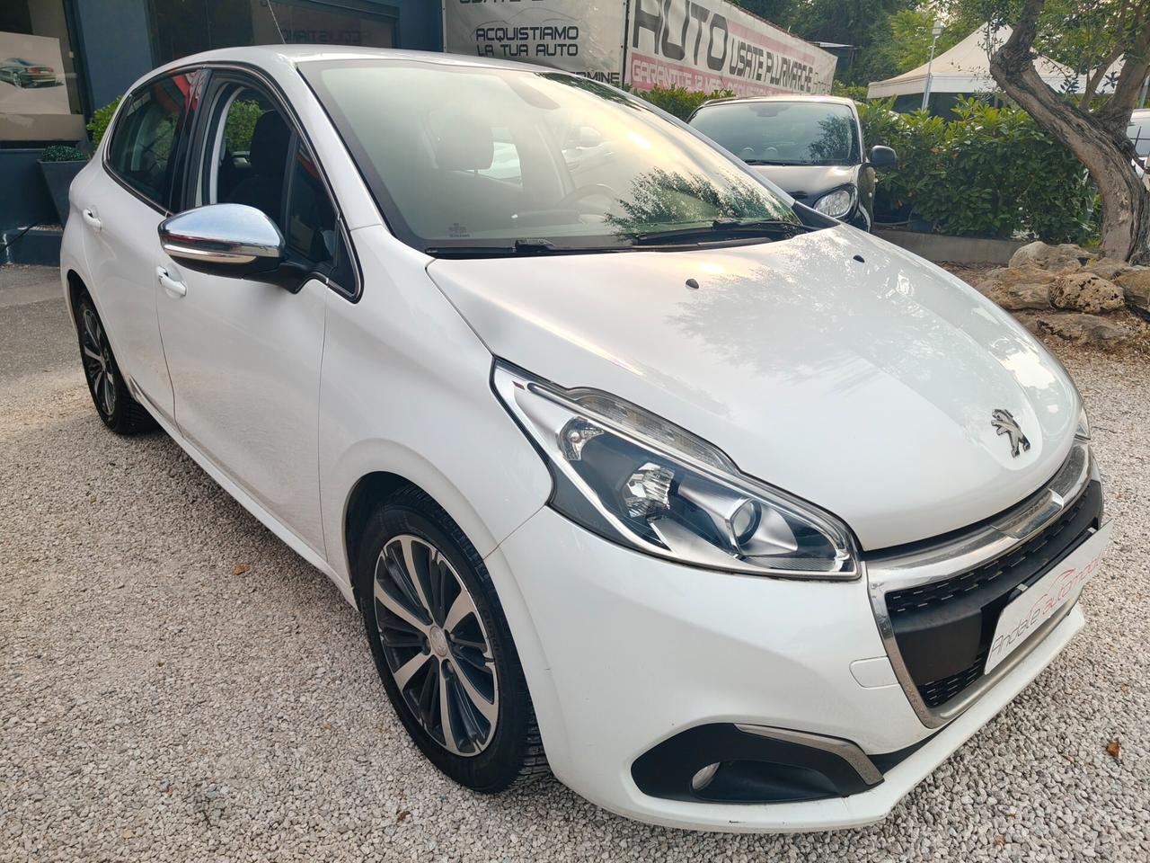 Peugeot 208 BlueHDi 75 5 porte Allure SOLO 80000KM PREZZO REALE