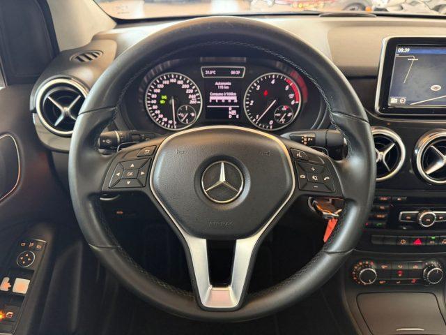 MERCEDES-BENZ B 180 CDI Business//NAVI//AUTOMATICA//