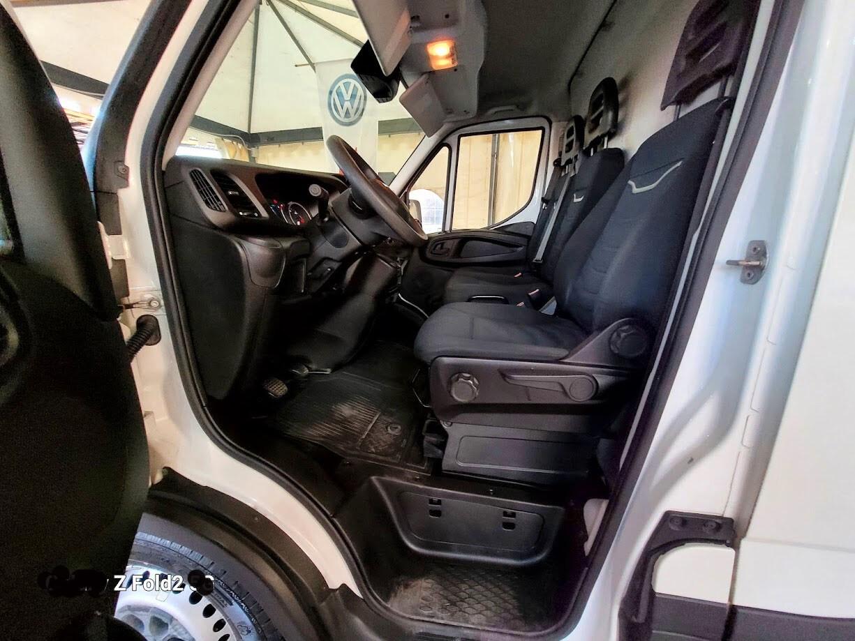 IVECO FURGONE CASSONATO