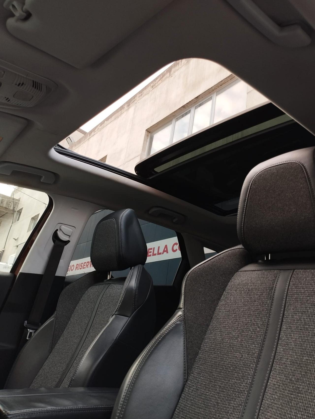 Peugeot 3008 BlueHDi 120 S&S EAT6 Allure